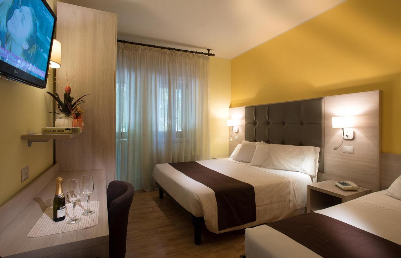 Hotel Montereale Pordenone Eksteriør bilde